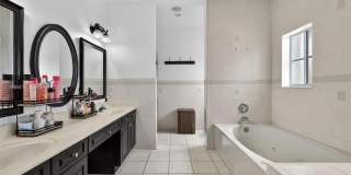 15874 SW 138th Ter Gallery 42