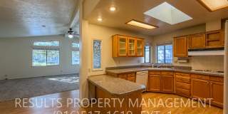 Over 55 Community! Well cared for w/Amenities! 2 bedroom Gallery 1