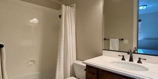 Short term lease! Coral Canyon on Golf Course with POOL- FURNISHED & PARTIALLY FURISNHED OPTION Gallery 19