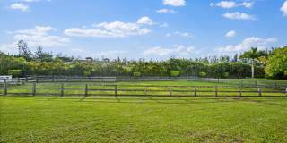 11861 Hawk Hollow Gallery 11