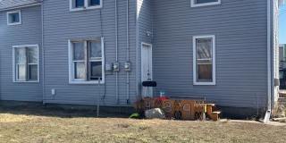 439 Gladys Gallery 2