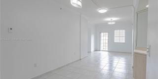 17405 Northwest 75th Place Gallery 1