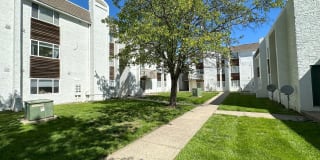 Courtyard Apartments Courtyard Apartments Gallery 11