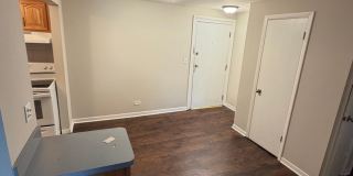 1 Bed One Bath in DOWNTOWN Forest Park!!! Gallery 8