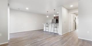 Sawyer Pointe Gallery 59