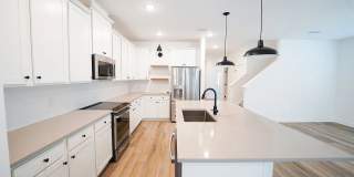 136 Kingswood Cir, Bloomingdale Gallery 7