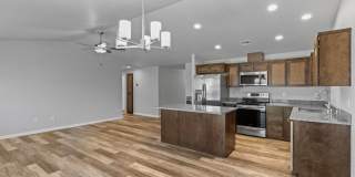 31 Erickson Avenue Gallery 1