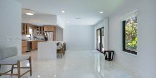 1701 SW 23rd Ter Gallery 11