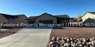 Beautiful 3 Bedroom Ranch Home with Mountain Views in Pueblo West 3 Bedroom/2 Bathroom/3 Car Garage $2400/$2400 Gallery 23
