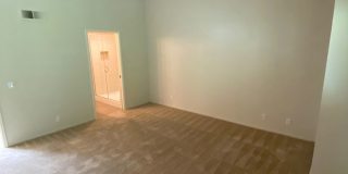$4900-  Mountain View Townhouse-2 bedroom 2.5 bath. Gallery 26