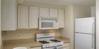 Avalon Courthouse Place Gallery 15