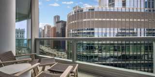 403 N Wabash Avenue Gallery 27