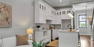 2130 W 42nd Street Gallery 9