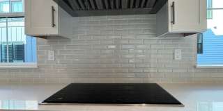 BRAND NEW 4 BED, 3.5 BATHS, 2070 SQ FT TOWNHOME BY KH HOMES Gallery 9