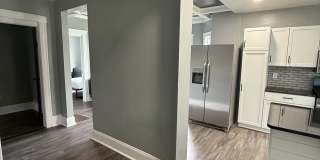 404 South Beech Street Gallery 3