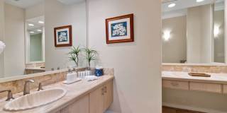 Diamond Head Luxe Five-Bedroom Estate with Private Pool Gallery 28