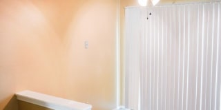 3 Bed 2 Ba Condo w Garage - East Wichita Gallery 3