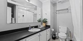 Rare Top-Floor Loft in Elizabeth with 22’ Ceilings, Gated Parking and Walkable Dining Gallery 18