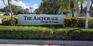 2512 SE Anchorage Cove Gallery 1