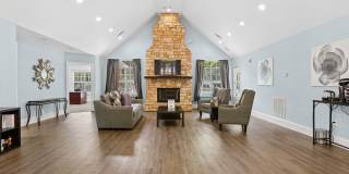 Ellington Woods Apartments Gallery 20