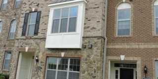 43112 INDIA WHARF Square Gallery 1