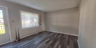 Charming 3 bedroom ranch Gallery 3