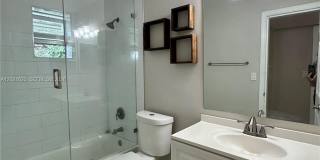 8617 SW 68th Ct Gallery 12