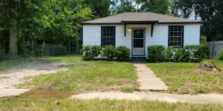 2B/1B Home Available in Lake Charles Gallery 1
