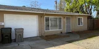 4590-4592 73rd St, Sacramento, CA 95820 Gallery 1