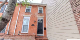 1632 Light St Gallery 23