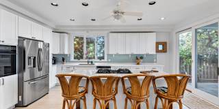 Hawaii Life Presents Modern Mokuleia Beachfront Luxury 4 bedroom 3 Bath Gallery 17