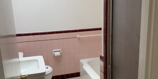 305 Liberty St Gallery 13