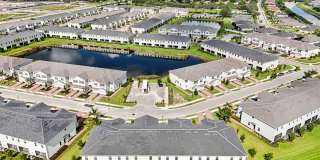 Adela at Orange Blossom - Townhomes & Apartments Gallery 32