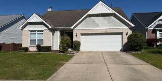 Fantastic 3 Bedroom 2 bath home on a pond Gallery 3