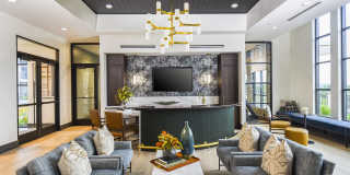 J Woburn Heights Gallery 1