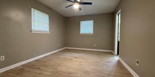 204 Winsor Drive Gallery 9