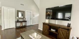453 Park Forest Way Gallery 2