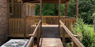 511 East Parkview Drive Gallery 2