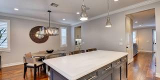 134 Madison Lane Gallery 34
