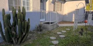 Private 3BR/2BA Cottage Retreat- Detached Home w/Backyard, Washer & Dryer Gallery 1