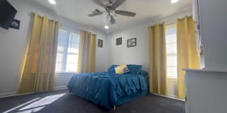 103 Jackson Avenue Gallery 1