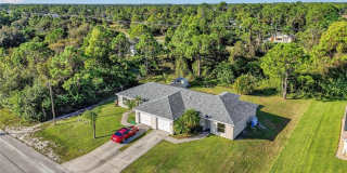 710 Creuset Avenue S Gallery 1