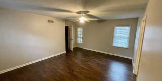 2420 STRATFIELD Dr Gallery 13