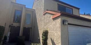 Beautiful Two story townhouse. 3 bedrooms 2.5 baths Gallery 1