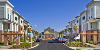 Town Center at Lakeside Village Apartments Gallery 41