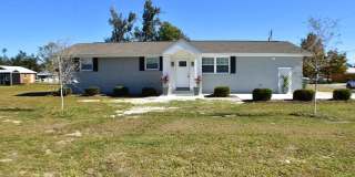 Single-Family House for Rent Gallery 1