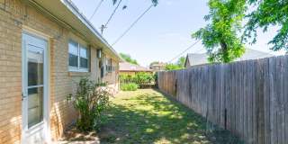 COMPLETE UPDATE! 4 bed, 2 bath, 1 car garage! Gallery 41