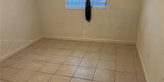 890 NW 22nd Ct Gallery 20