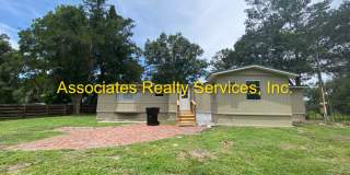 Rare find! 4 bed/3 bath House in Newberry, FL on one acre Gallery 1