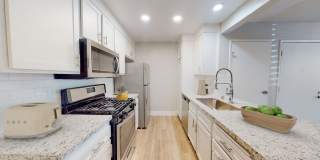 Artisan Oaks Gallery 2